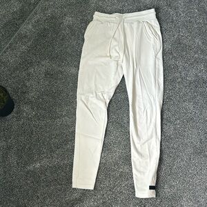 Alphalete Identity joggers